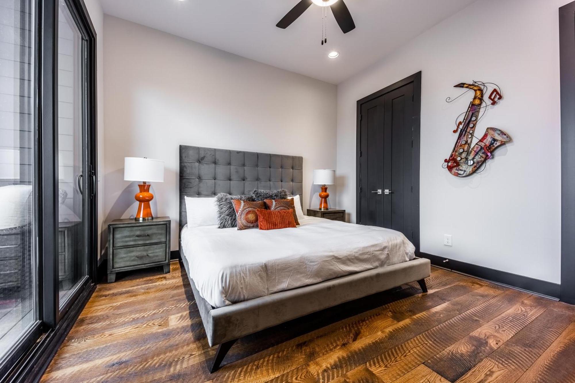 Nashville - 1037 Southside Ct #2 & #3 - Combo エクステリア 写真